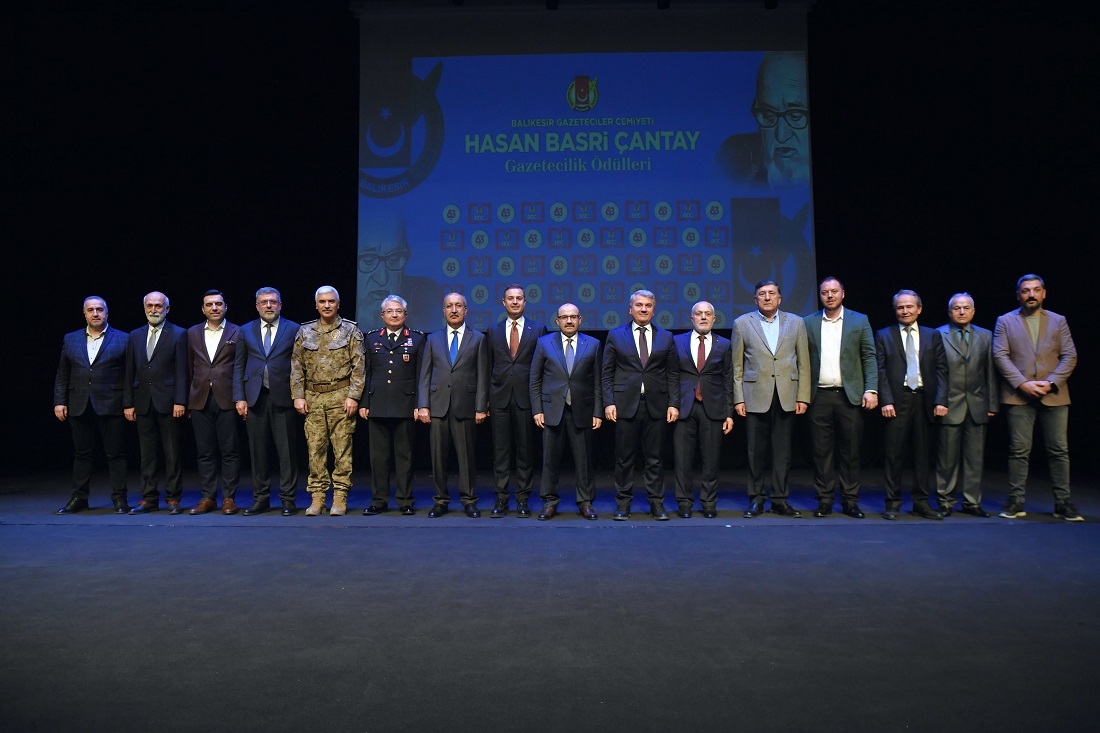 Balıkesir’de “Hasan Basri Çantay Gazetecilik Ödülleri” Programı Düzenlendi