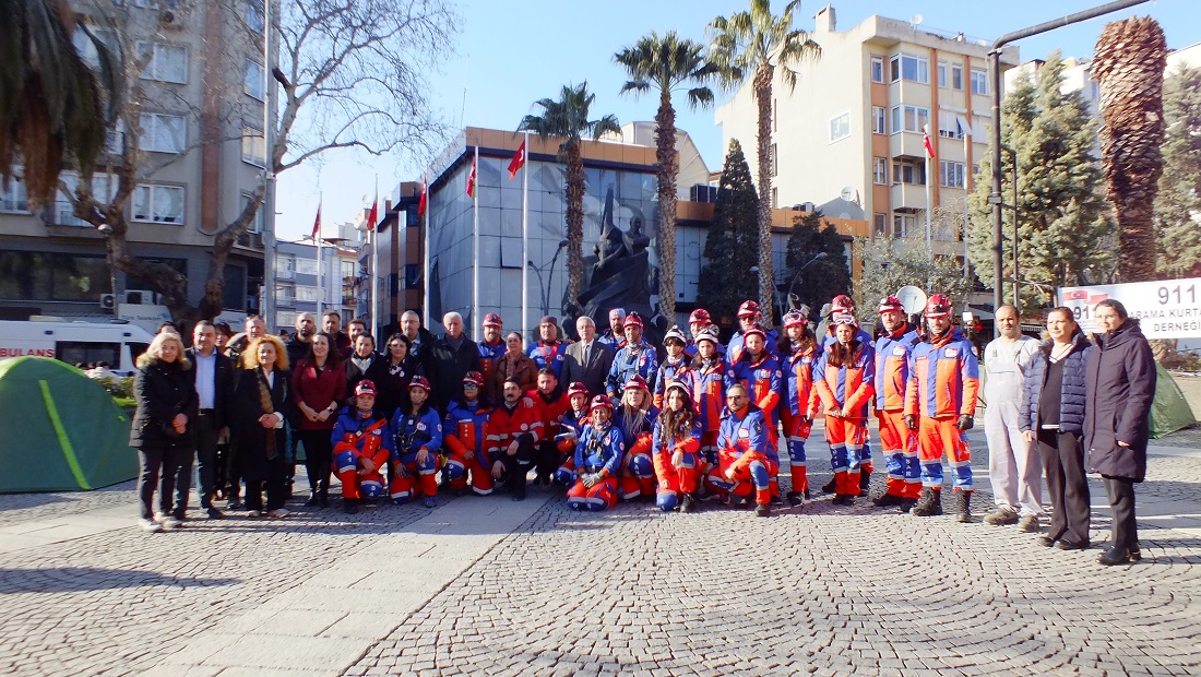 Erdek Belediyesinde Deprem Tatbikatı Yapıldı