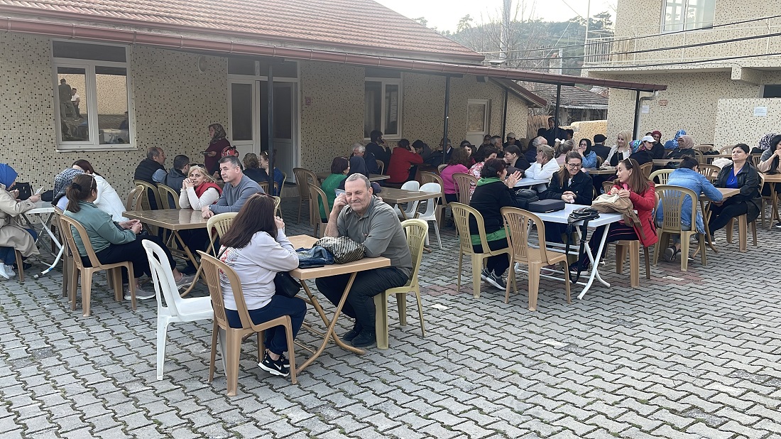 Balıkesir’de Asırlık “Gezek” Geleneği İftar Sofralarında Yaşatılıyor