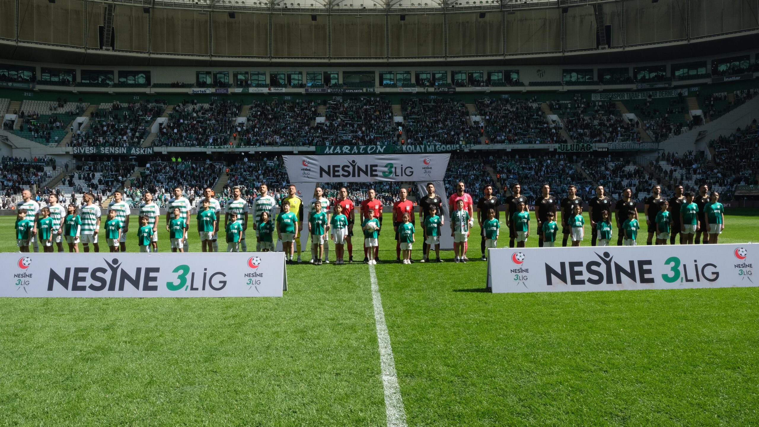 Bursaspor’un misafiri yetim çocuklar oldu