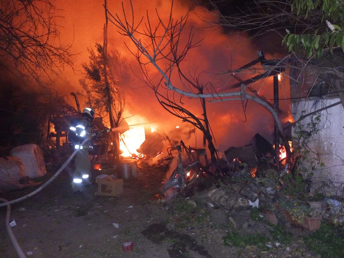 Balıkesir’de Evde Çıkan Yangın Söndürüldü