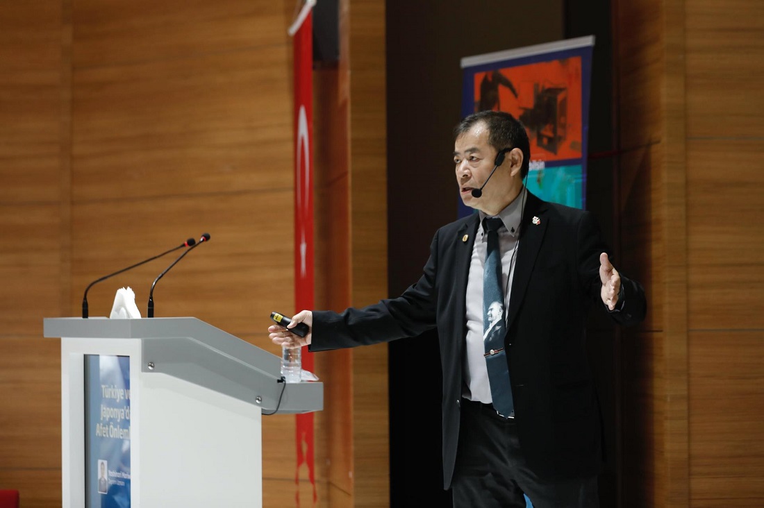 Japon Deprem Uzmanı Moriwaki, Bandırma Üniversitesi’nde Depremi Anlattı