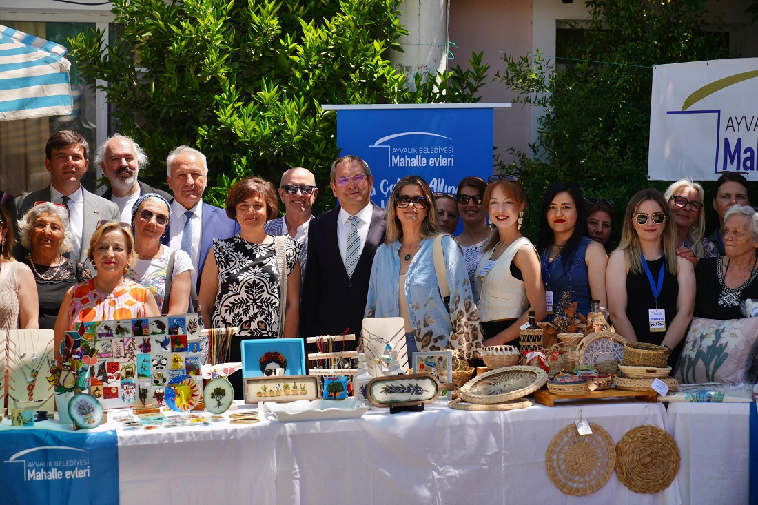 Balıkesir’de “8. Uluslararası Küçükköy Teferic Şenlikleri” Başladı