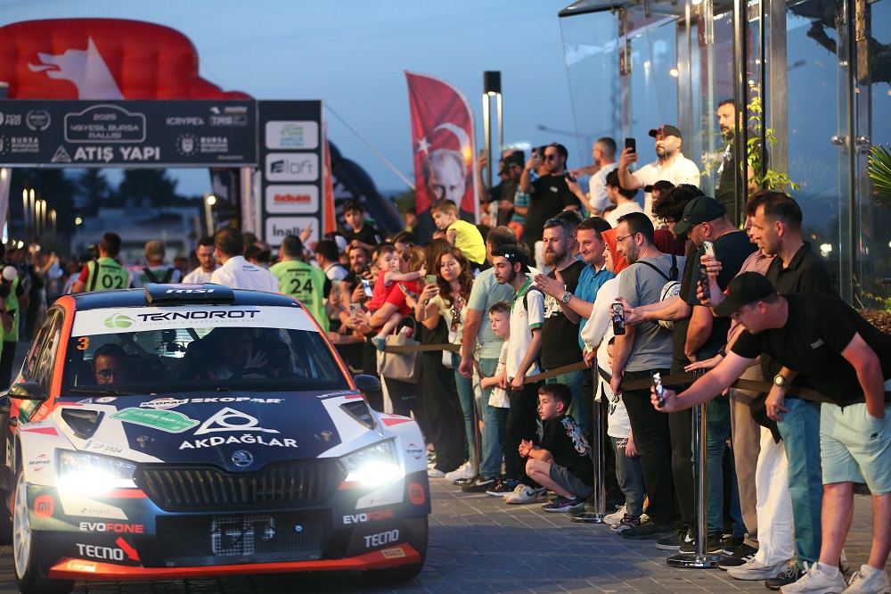 Atış Yapı 49. Yeşil Bursa Rallisi Öncesi Start Seremonisi Yapıldı