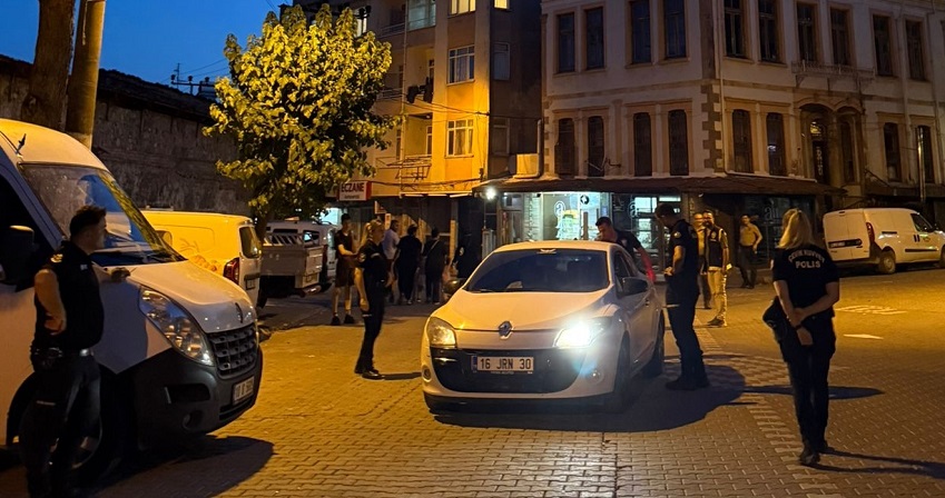 Balıkesir’de huzur ve güven uygulamasında aranan 7 şüpheli yakalandı