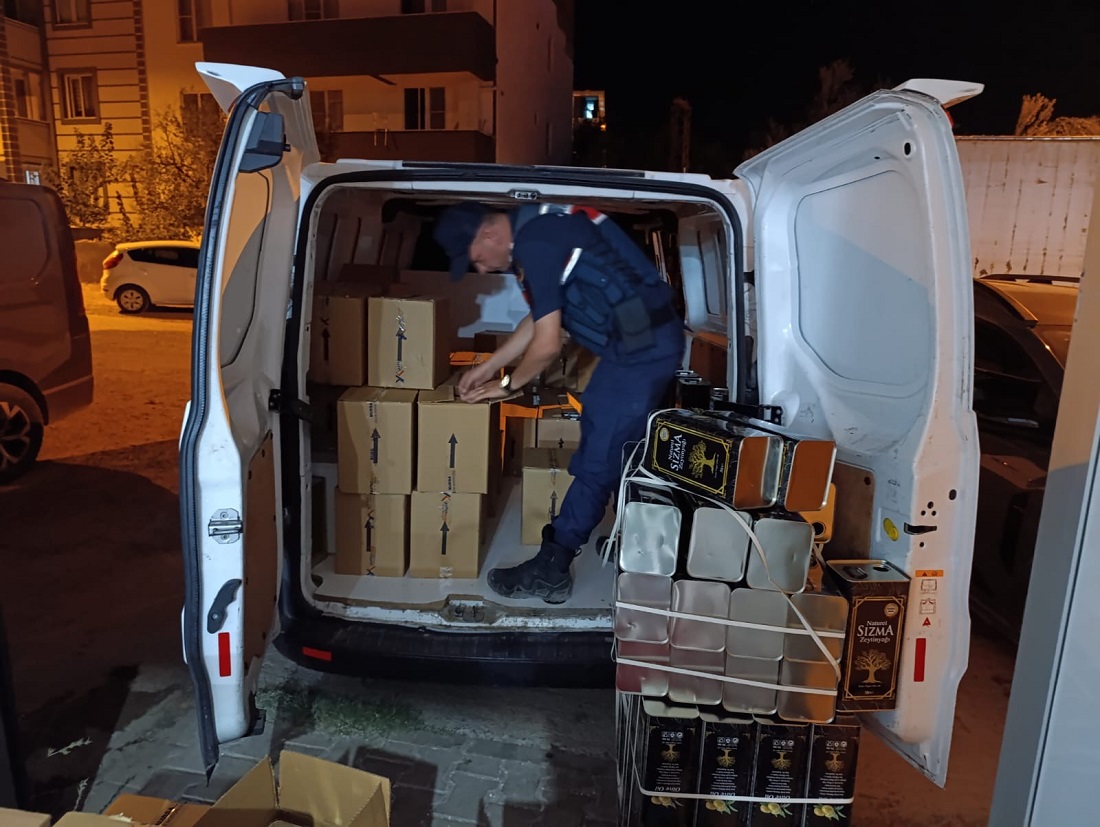 Balıkesir’de 15 Bin Litre Sahte Zeytinyağı Ele Geçirildi