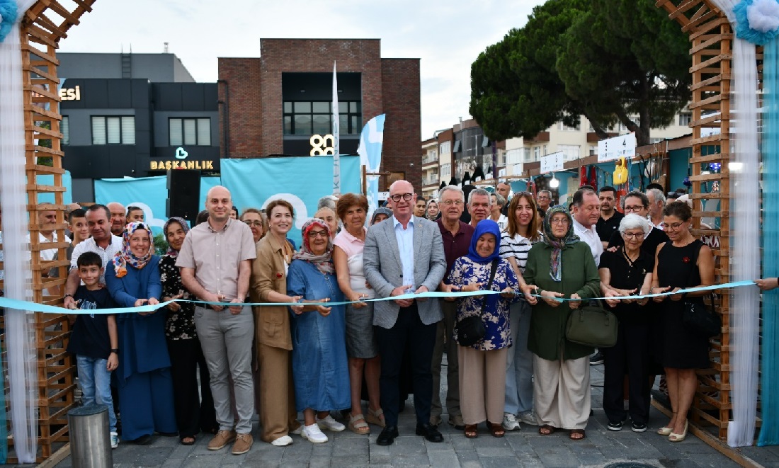 Balıkesir’de Kadın Emeği Çarşısı Açıldı