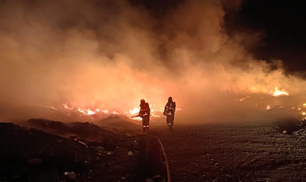 Katı Atık Depolama Alanında Çıkan Yangın Söndürüldü