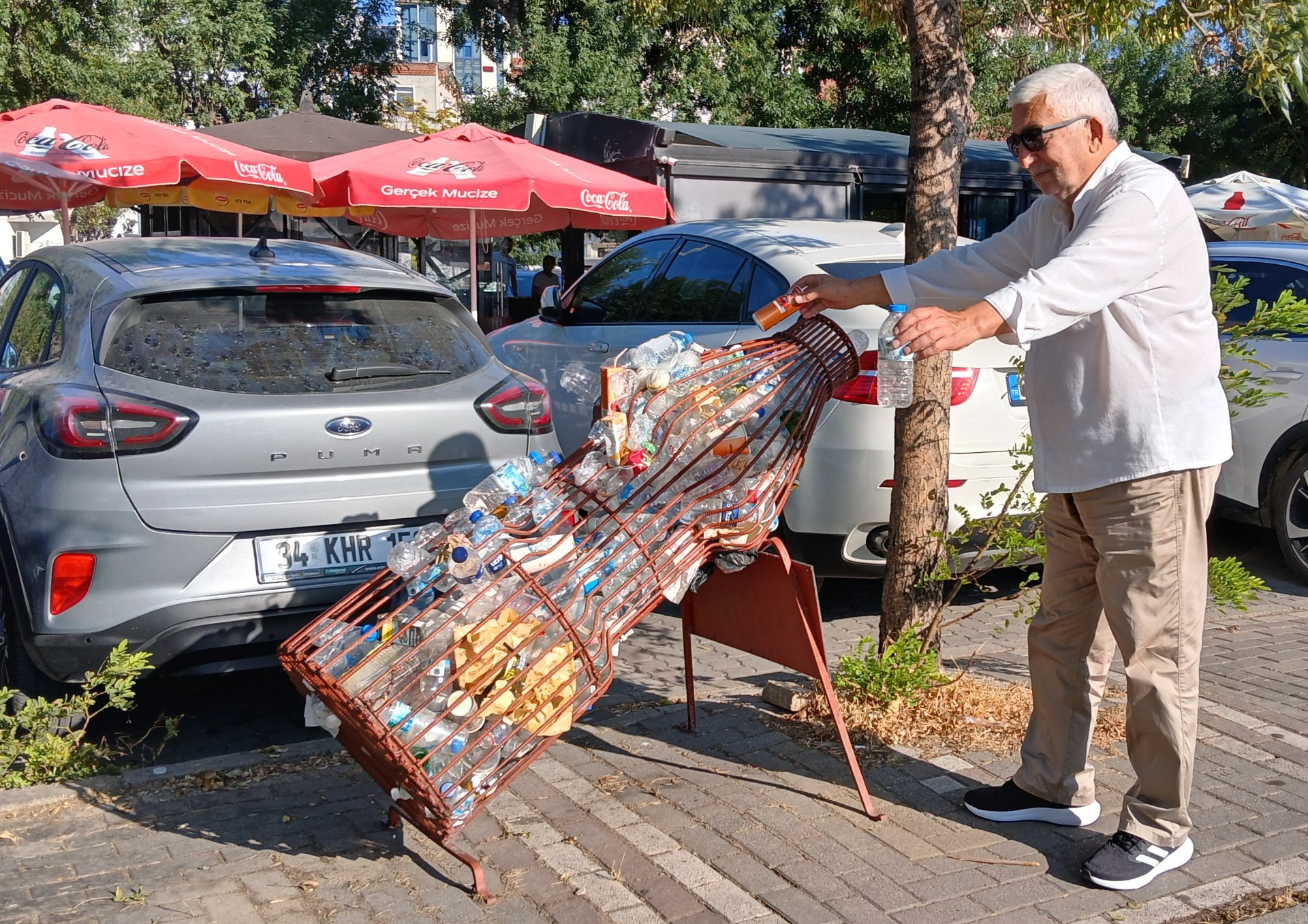 2 Ay Olmuş Çöpler Dolmuş Bunları Nereye Atacağım?