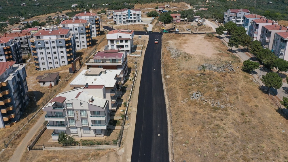 Başkan Akın, Vatandaşın Yol Çilesini Bitiriyor