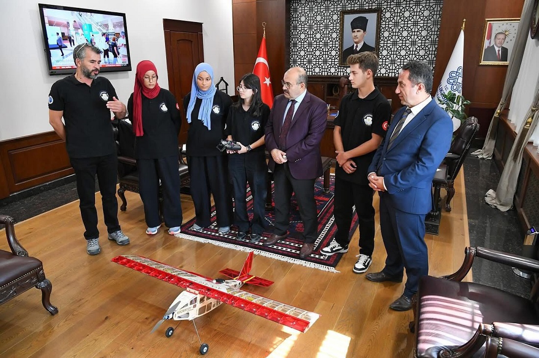 Balıkesir Üniversitesi 1914 Kocaseyit İHA Takımı TEKNOFEST İHA Yarışması’nda finale yükseldi