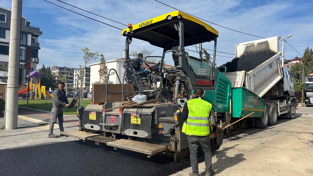 Balıkesir Büyükşehir’den Yol Yatırımlarında Büyük Atılım