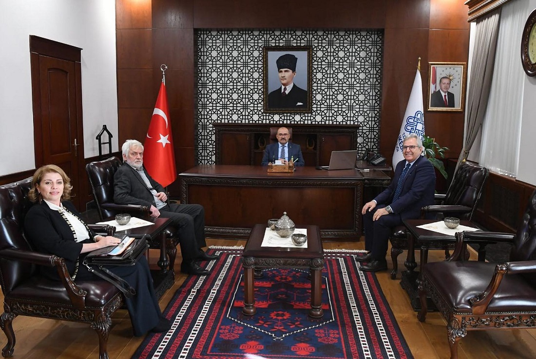 Bandırma Belediye Başkanı Dursun Mirza’dan Balıkesir Valisi’ne Ziyaret