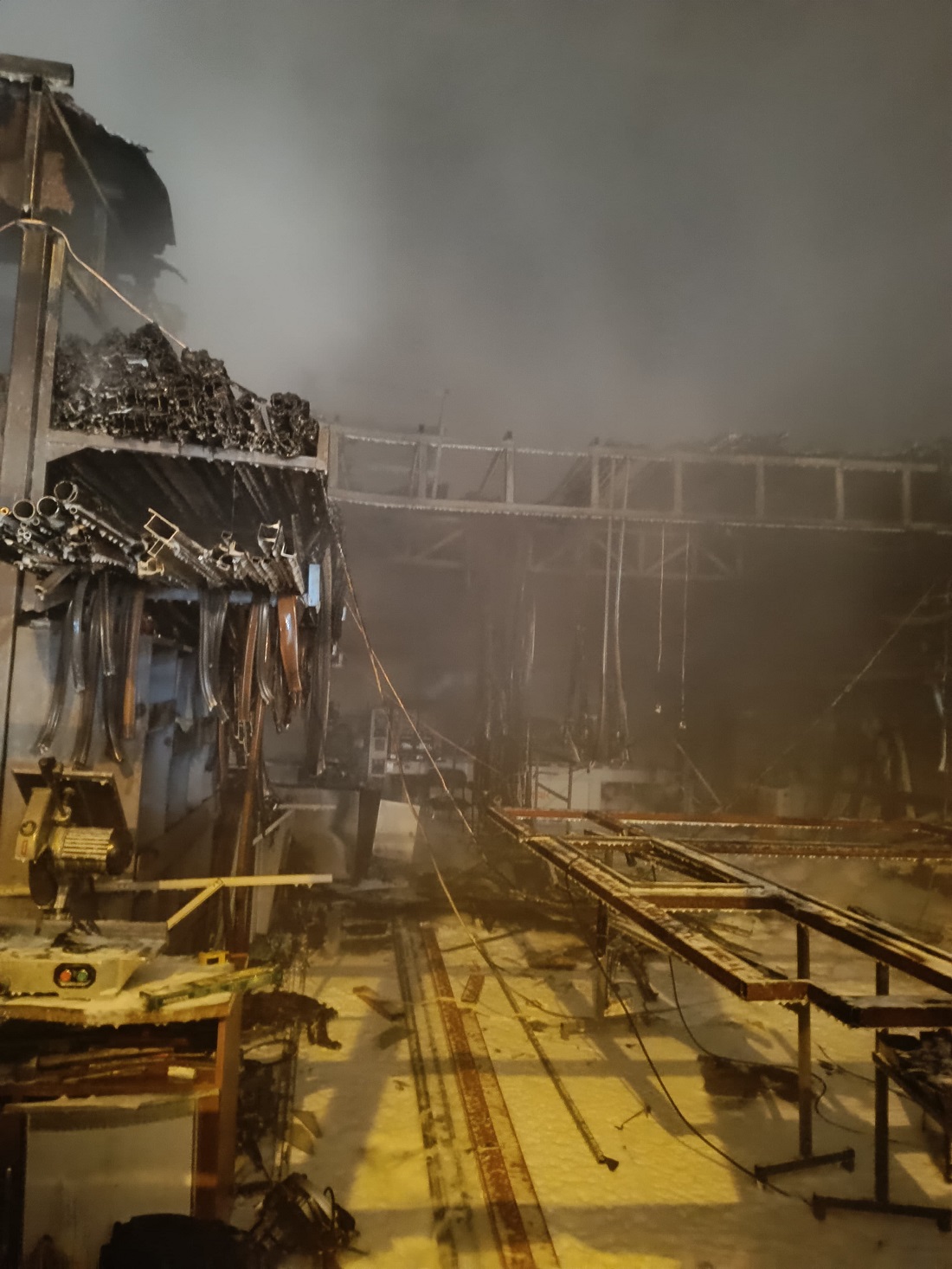 Gönen’de PVC Üretimi Yapan İşletmede Çıkan Yangın Söndürüldü