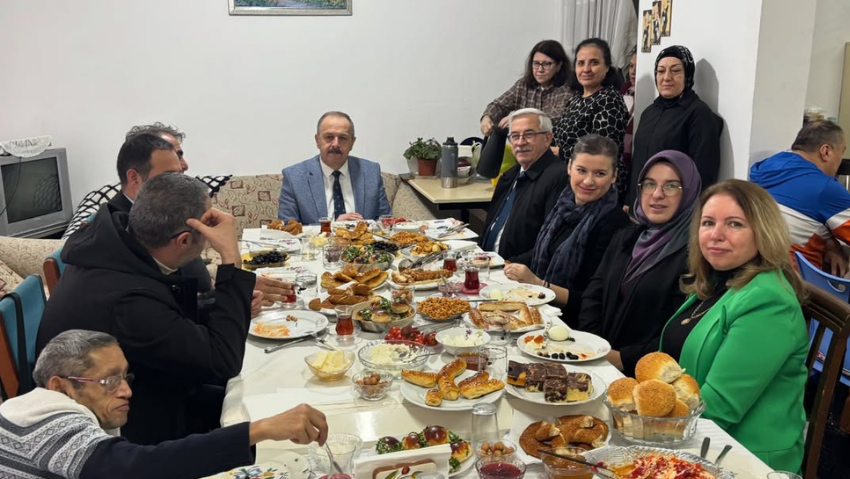 Başkan Burhan Karışık, Engelli Kooperatifi Etkinliğinde Bir Araya Geldi