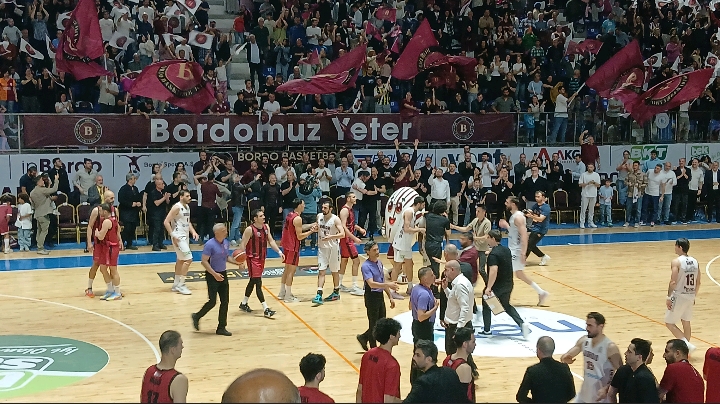 Zor oldu ama oldu ! / Erdem Özcan