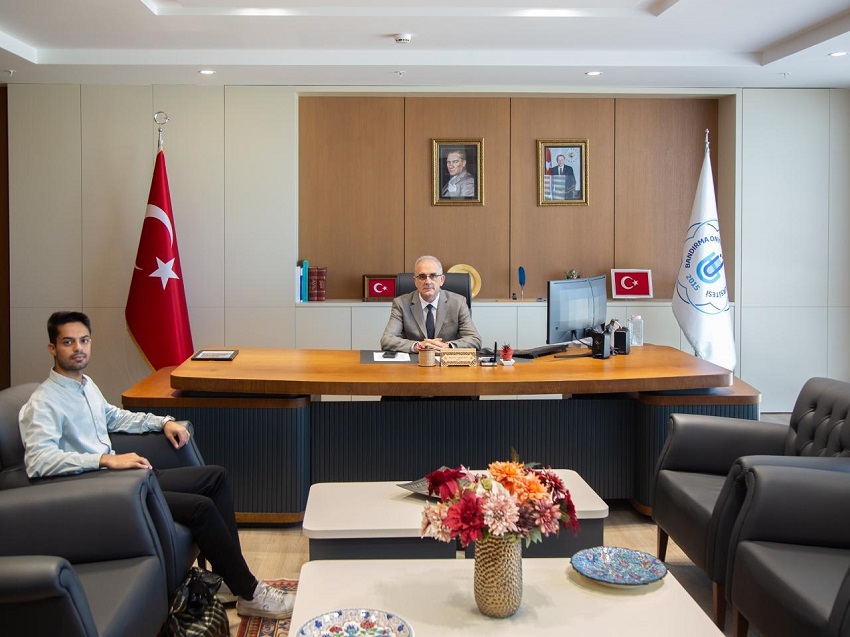 Uluslararası Öğrencilerden Nezaket Ziyareti