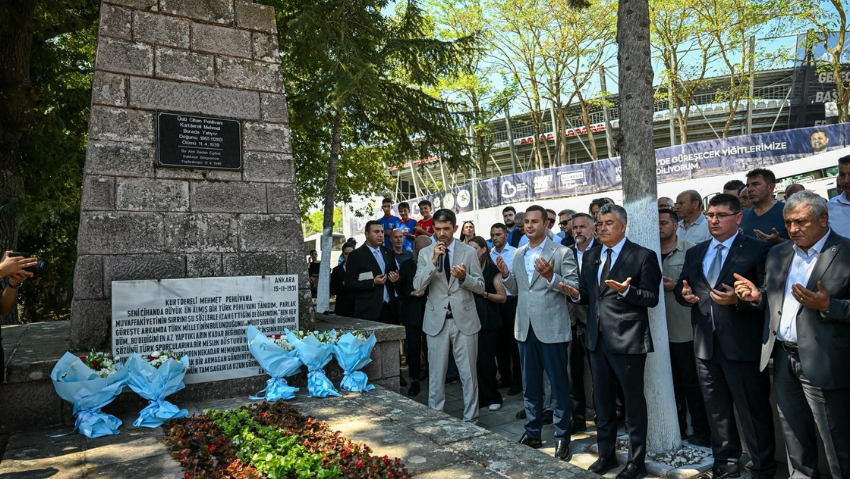 66. Geleneksel Kurtdereli Mehmet Pehlivan Yağlı Güreşleri Coşkuyla Başladı