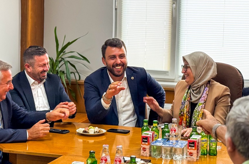 Ali Öztaylan: “Bandırma’nın Projeleri Adım Adım Takipte”