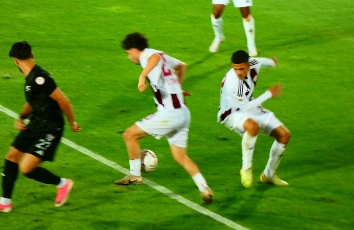 Bandırmaspor 3 Kulüpten Biri Oldu